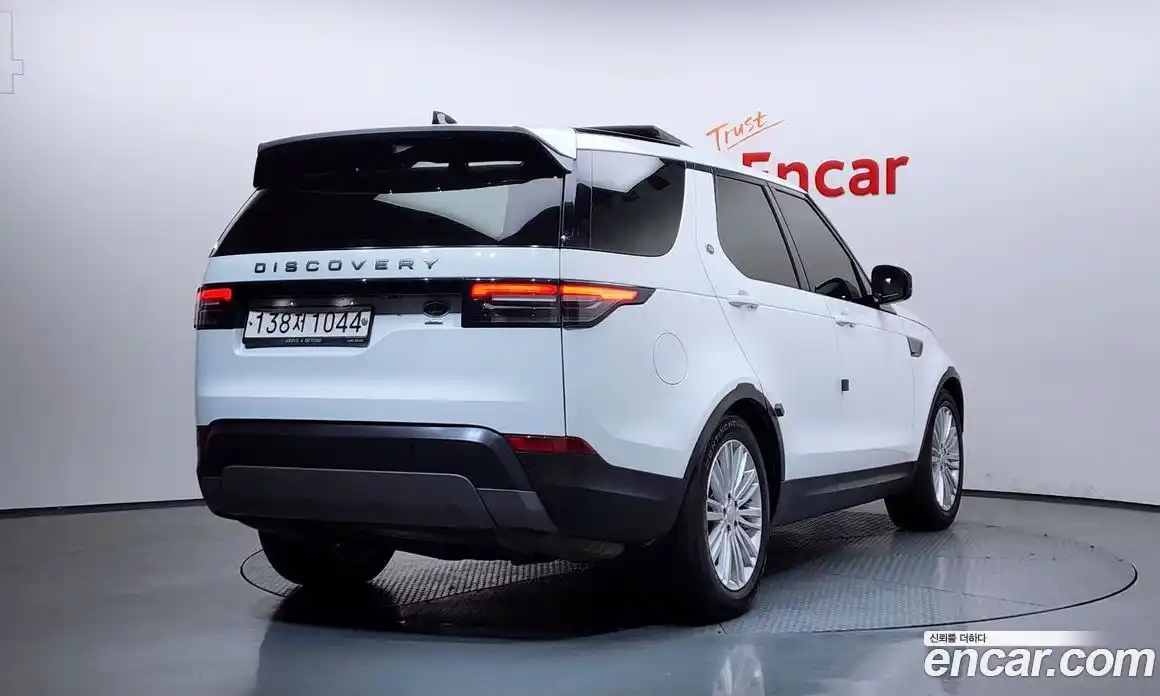 Land Rover Discovery 2019 3.0 Автомат в Москве № 213813, фото 13