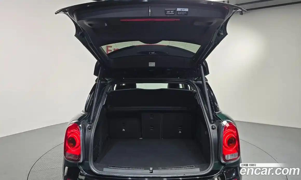 Mini Countryman 2018 2.0 Автомат в Москве № 214333, фото 13