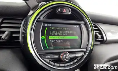 Mini Cooper 2019 1.5 Автомат в Москве № 214393, миниатюра 4