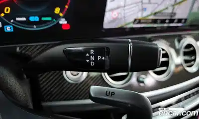 Mercedes-Benz E-Class 2022 3.0 Автомат в Москве № 220246, миниатюра 11