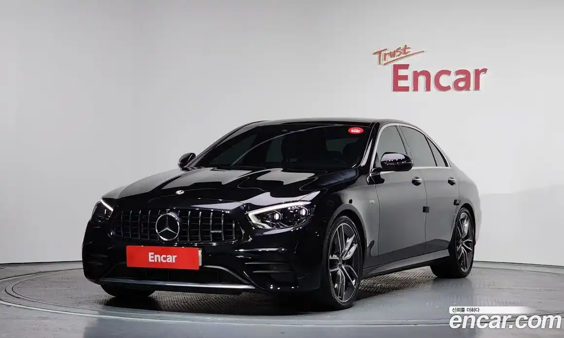 Mercedes-Benz E-Class 2022 3.0 Автомат в Москве № 220246, фото 2