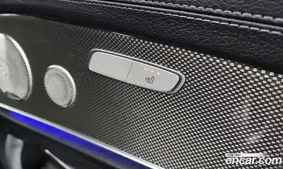 Mercedes-Benz E-Class 2022 3.0 Автомат в Москве № 220246, миниатюра 4