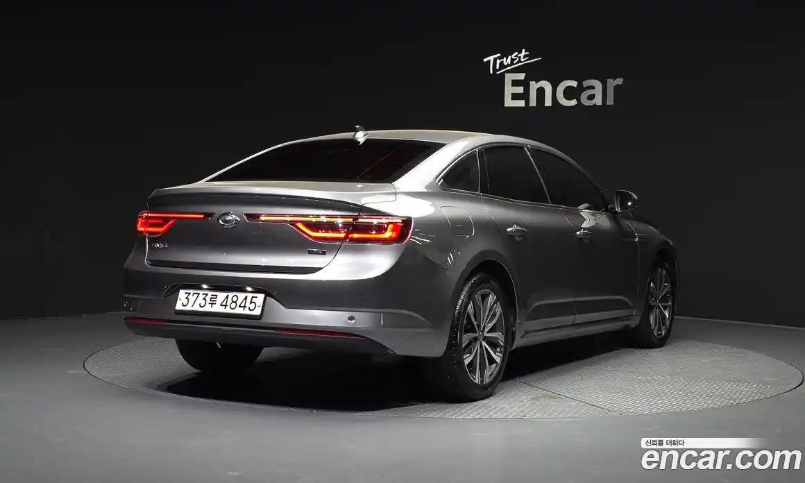 Renault SM6 2021 1.3 Автомат в Москве № 220924, фото 16