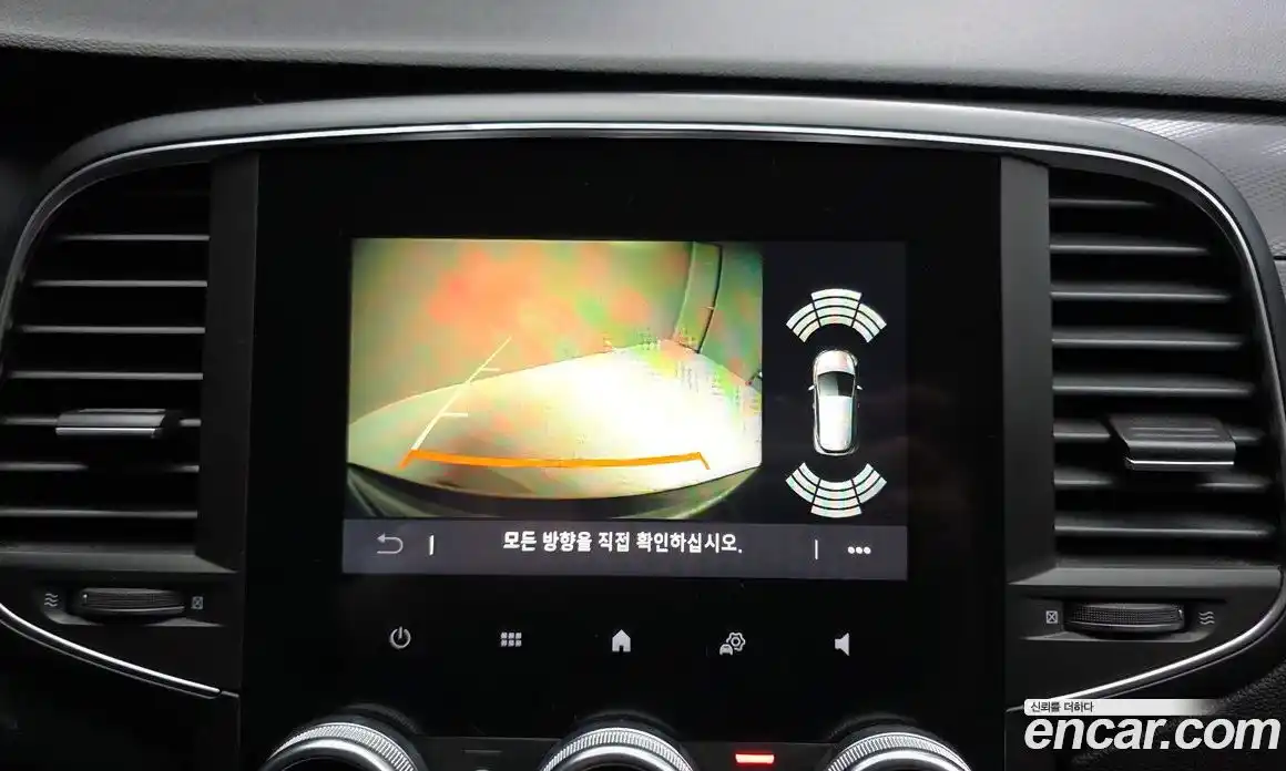 Renault SM6 2021 1.3 Автомат в Москве № 220924, фото 18