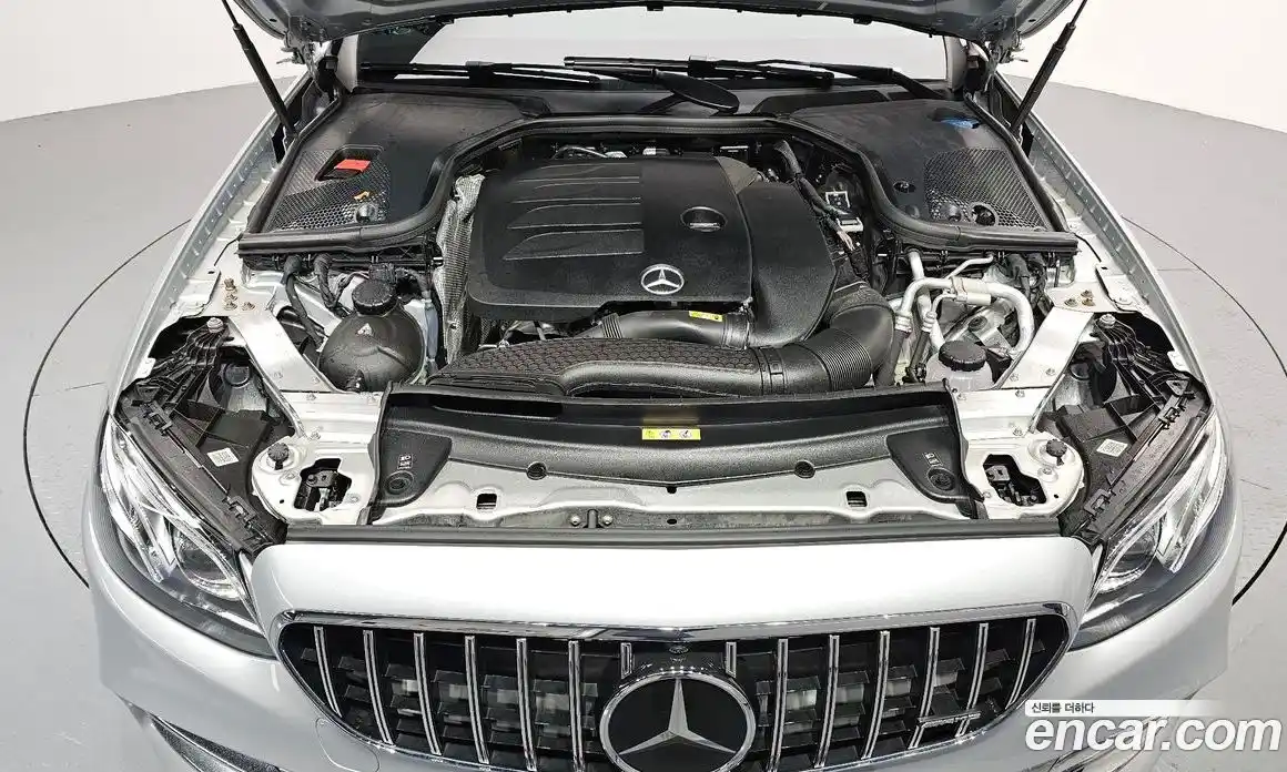 Mercedes-Benz E-Class 2020 2.0 Автомат в Москве № 223851, фото 12