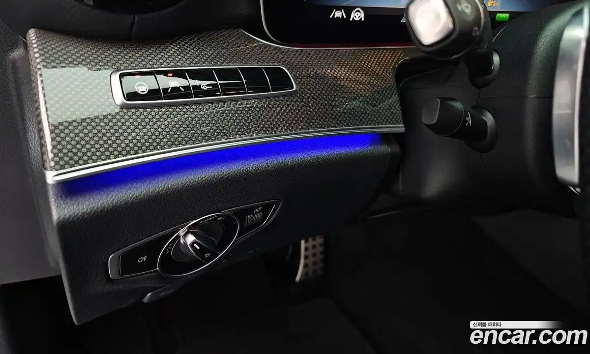 Mercedes-Benz E-Class 2020 2.0 Автомат в Москве № 223851, фото 19