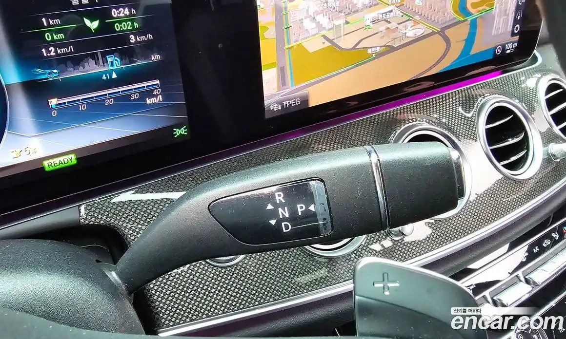 Mercedes-Benz E-Class 2020 2.0 Автомат в Москве № 223851, фото 20