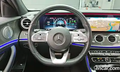 Mercedes-Benz E-Class 2020 2.0 Автомат в Москве № 223851, миниатюра 2