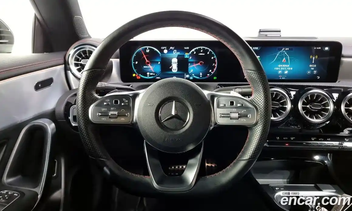 Mercedes-Benz CLA-Class 2022 2.0 Автомат в Москве № 224683, фото 12