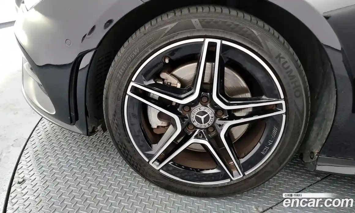 Mercedes-Benz CLA-Class 2022 2.0 Автомат в Москве № 224683, фото 6