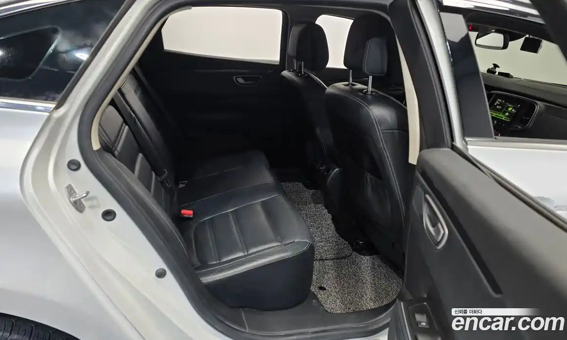 Renault SM6 2016 1.5 Автомат в Москве № 226919, фото 6