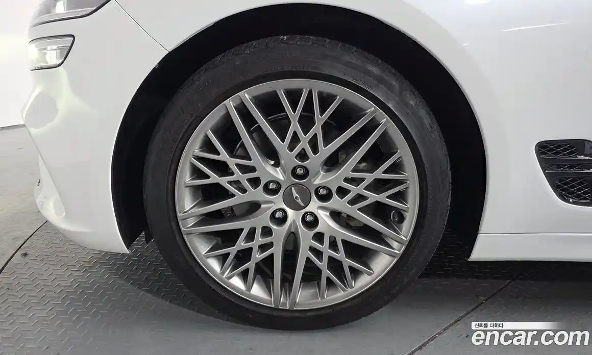 Genesis G70 2021 2.0 Автомат в Москве № 23090, фото 16