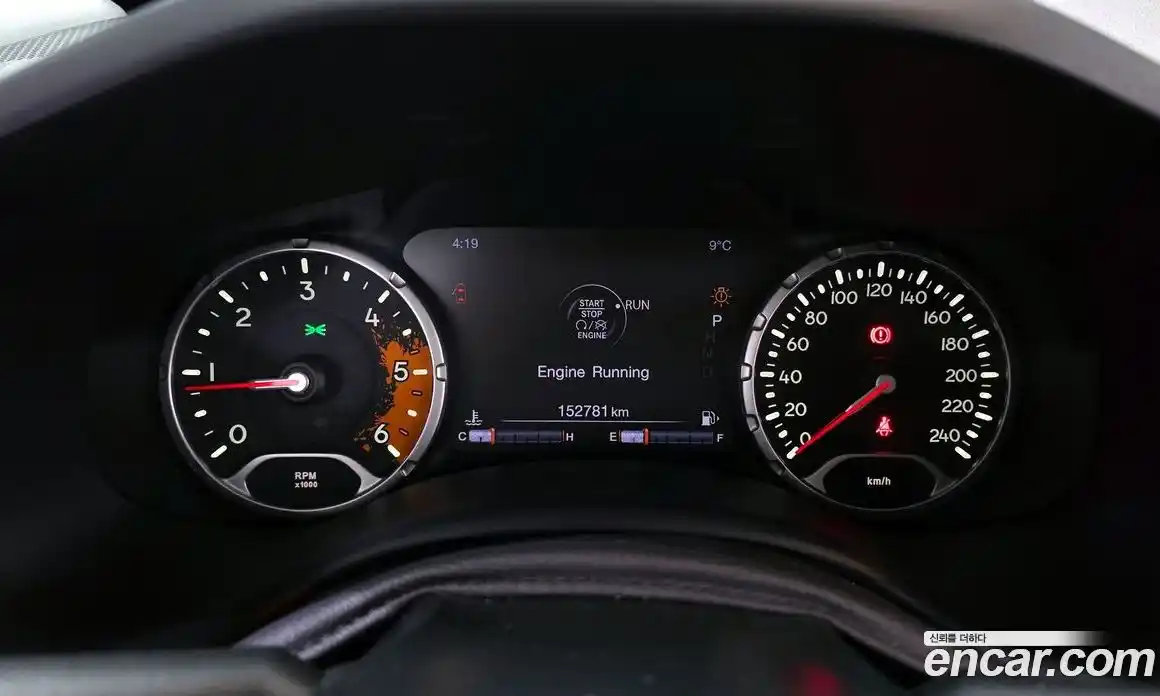 Jeep Renegade 2016 2.0 Автомат в Москве № 232725, фото 12