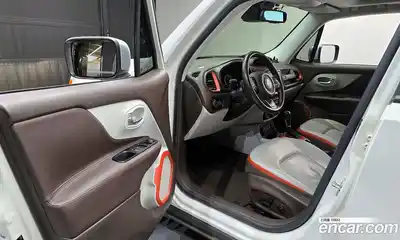 Jeep Renegade 2016 2.0 Автомат в Москве № 232725, миниатюра 8