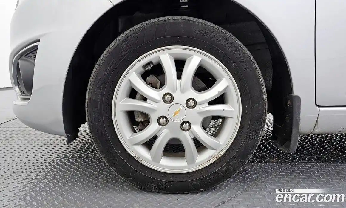 Chevrolet Spark 2014 1.0 Автомат в Москве № 24712, фото 12