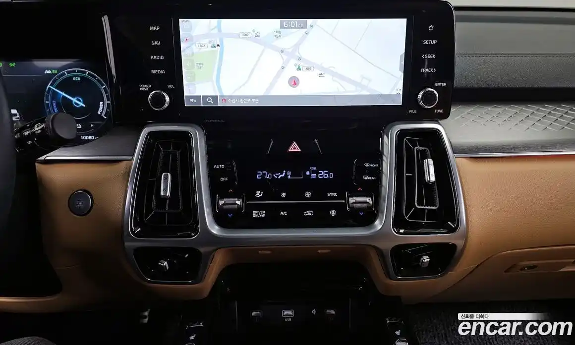 Kia Sorento 2023 1.6 Автомат в Москве № 248783, фото 18