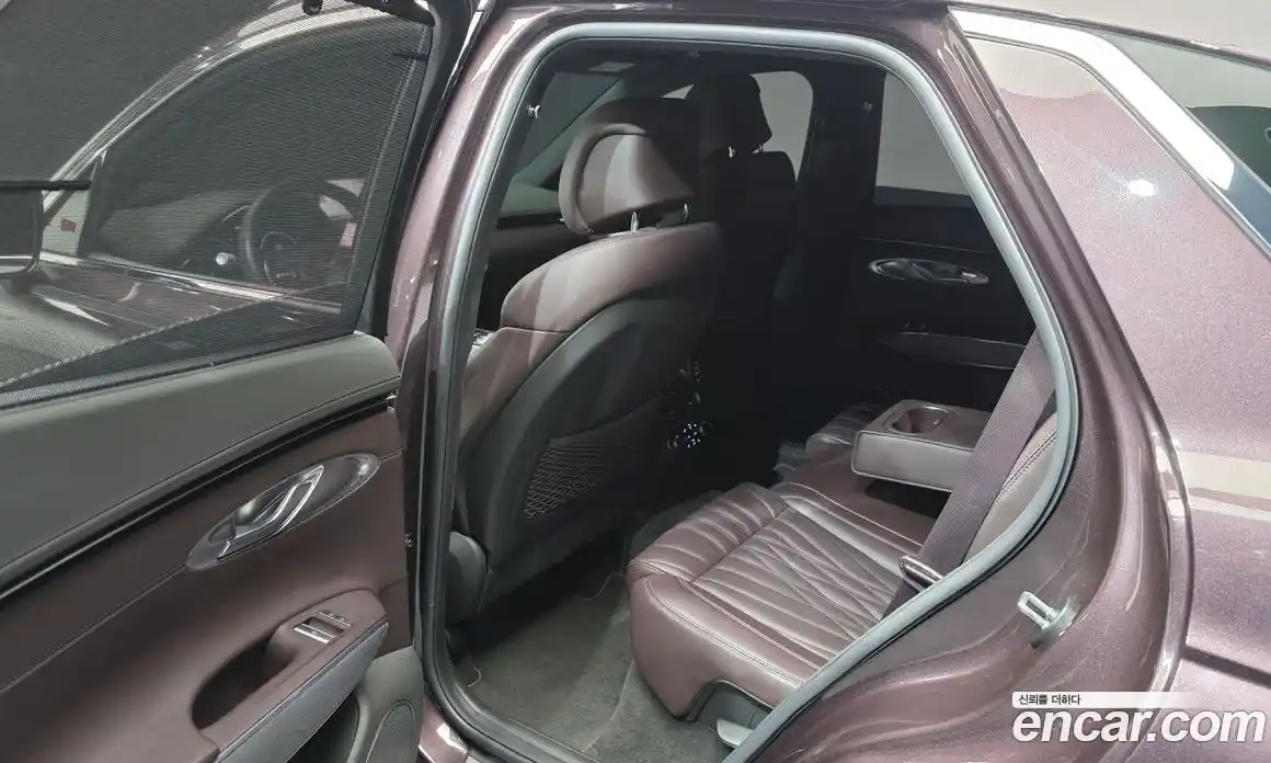 Genesis GV70 2021 2.5 Автомат в Москве № 24929, фото 16