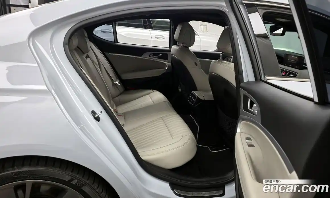 Genesis G70 2022 3.3 Автомат в Москве № 26688, фото 13