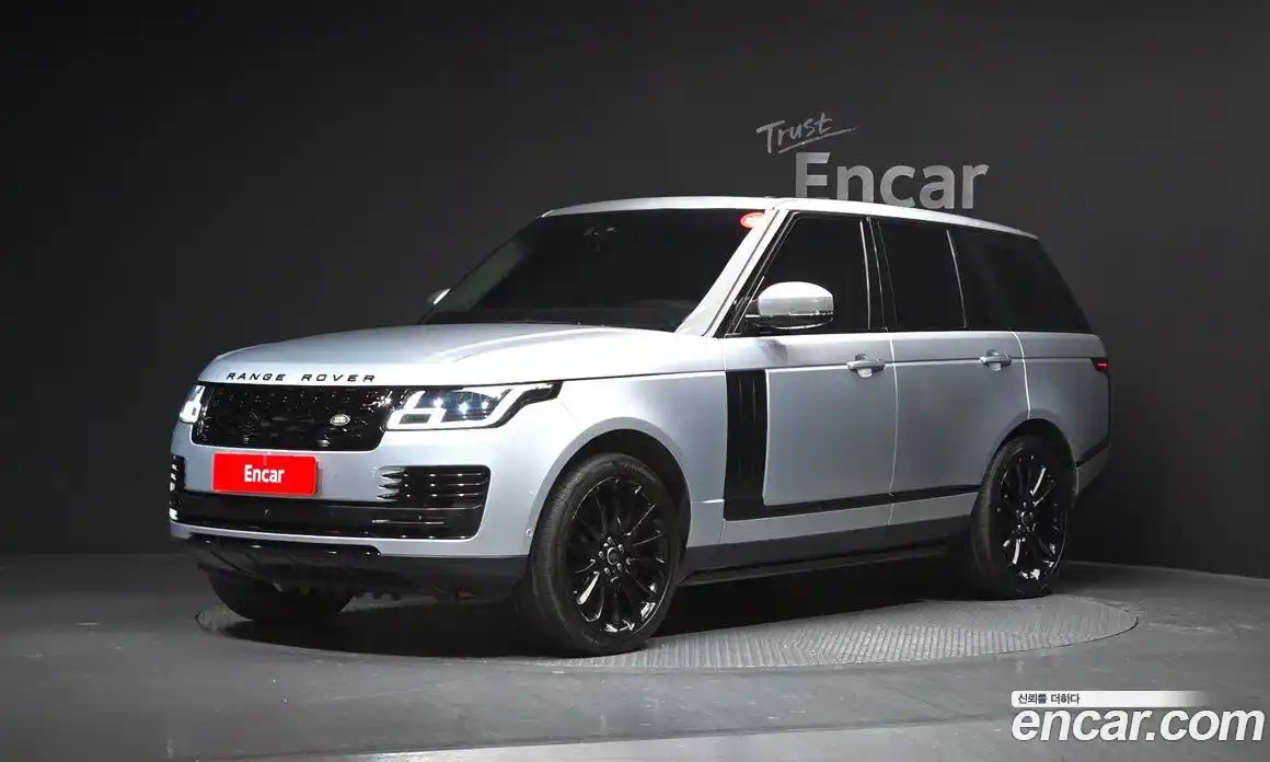 Land Rover Range-Rover 2016 4.4 Автомат в Москве № 271582, фото 14