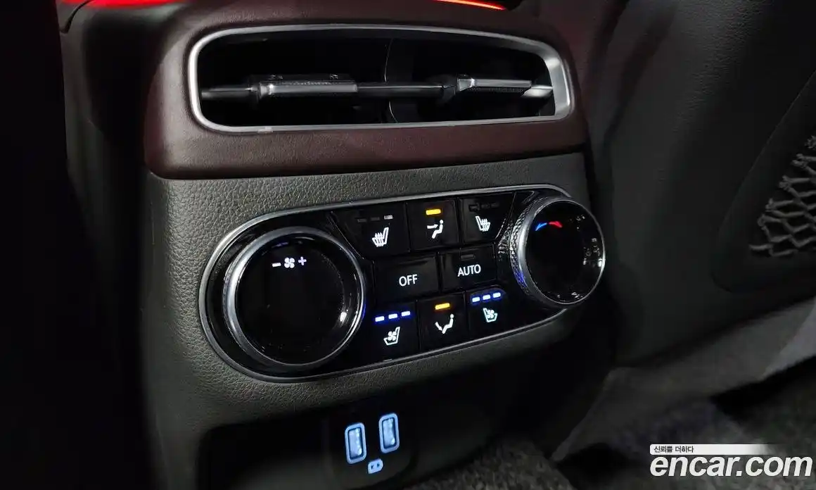 Genesis GV70 2022 2.5 Автомат в Москве № 27907, фото 4