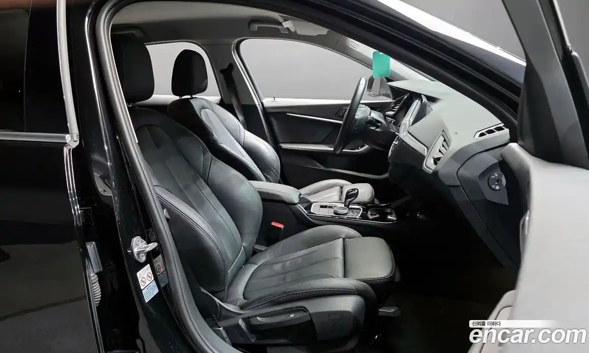 BMW 1-Series 2022 2.0 Автомат в Москве № 281275, фото 13