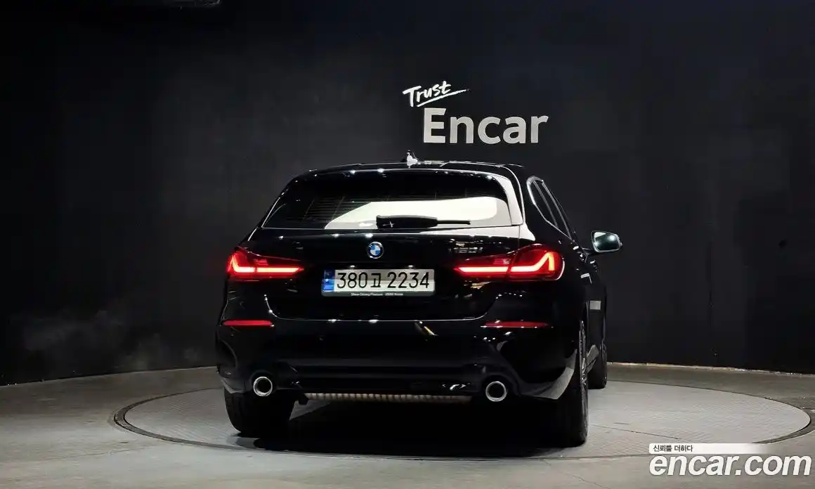 BMW 1-Series 2022 2.0 Автомат в Москве № 281275, фото 4