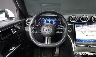 Mercedes-Benz C-Class, 2022