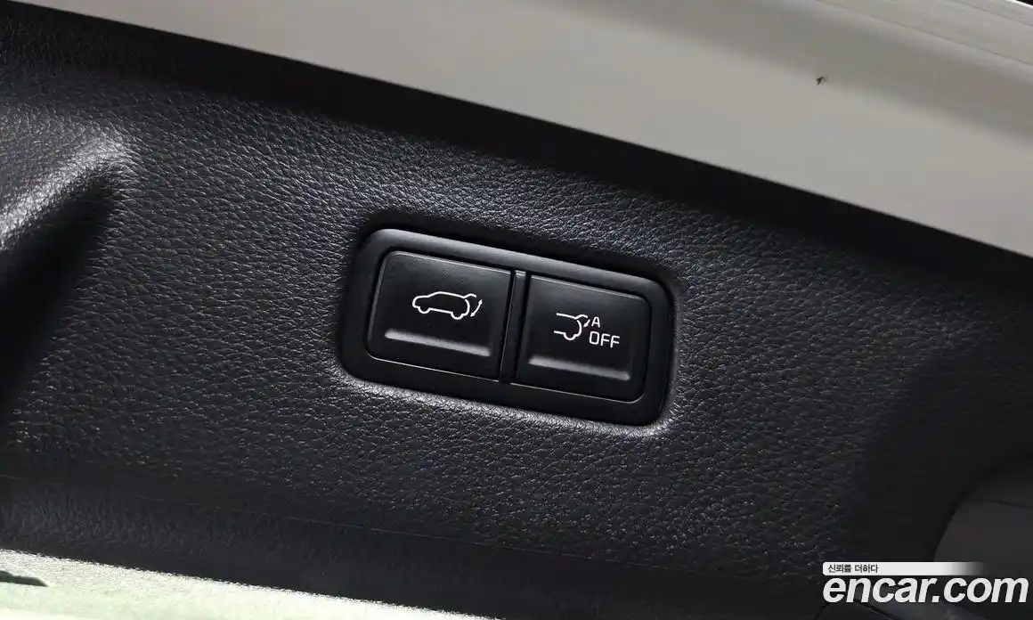 Kia Canival 2023 3.5 Автомат в Москве № 288412, фото 11