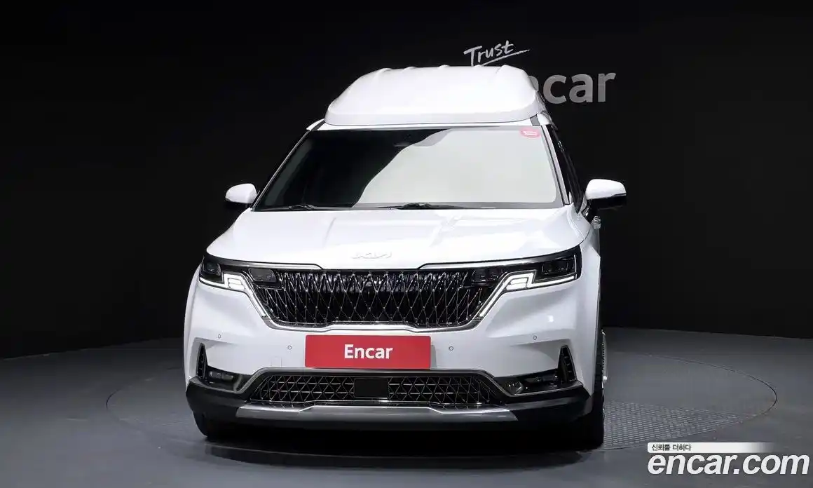 Kia Canival 2023 3.5 Автомат в Москве № 288412, фото 18