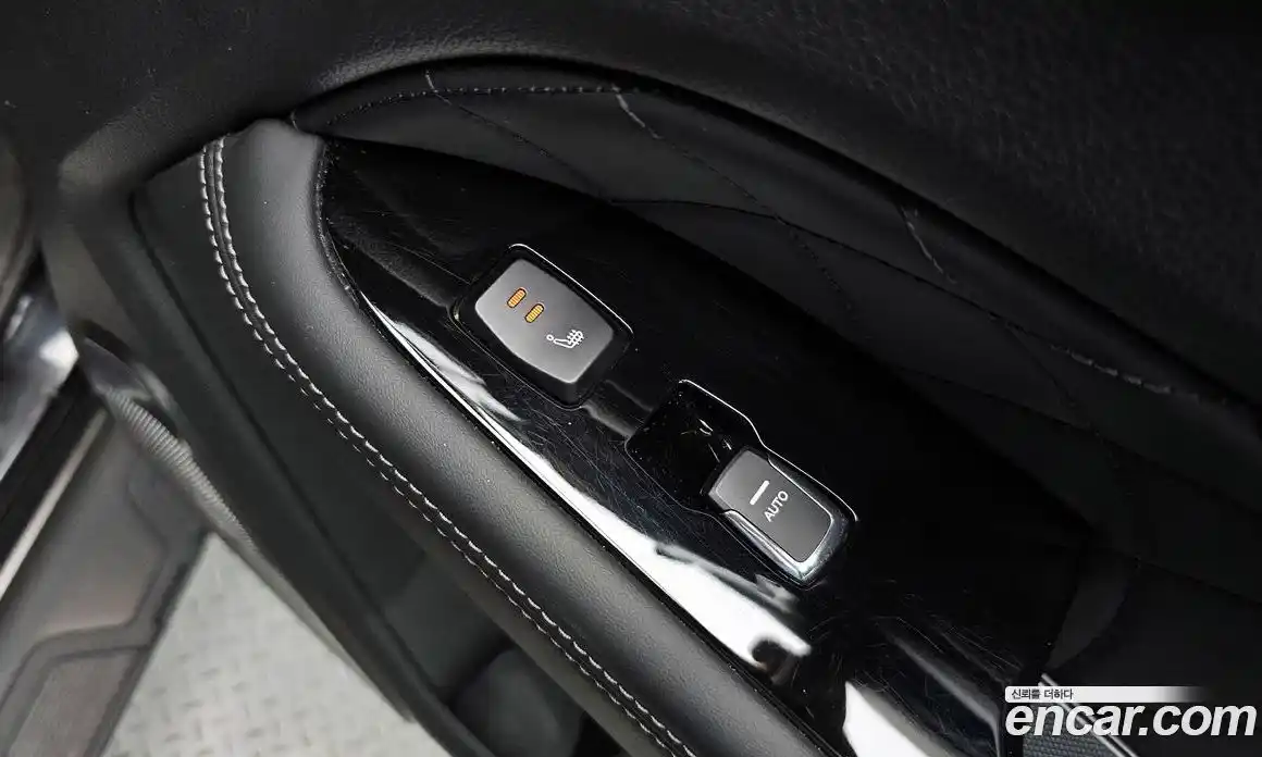 SsangYong Rexton 2024 2.2 Автомат в Москве № 30382, фото 15