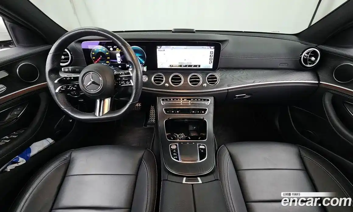 Mercedes-Benz E-Class 2021 1.9 Автомат в Москве № 311417, фото 1