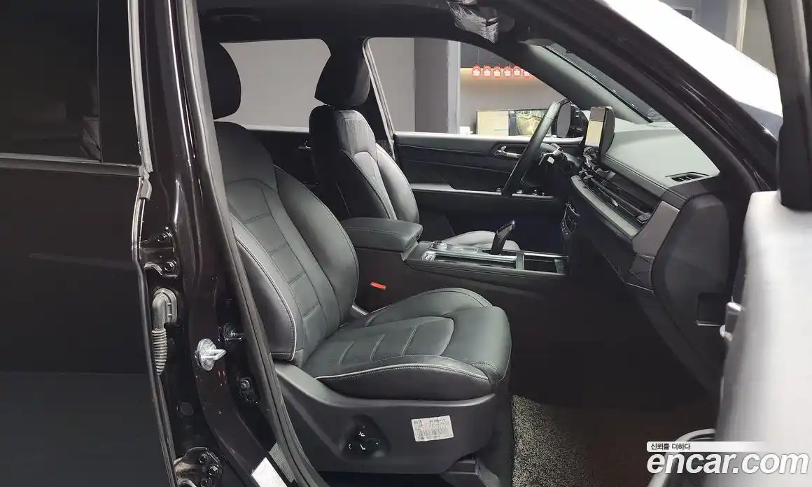 SsangYong Rexton 2024 2.2 Автомат в Москве № 31359, фото 3