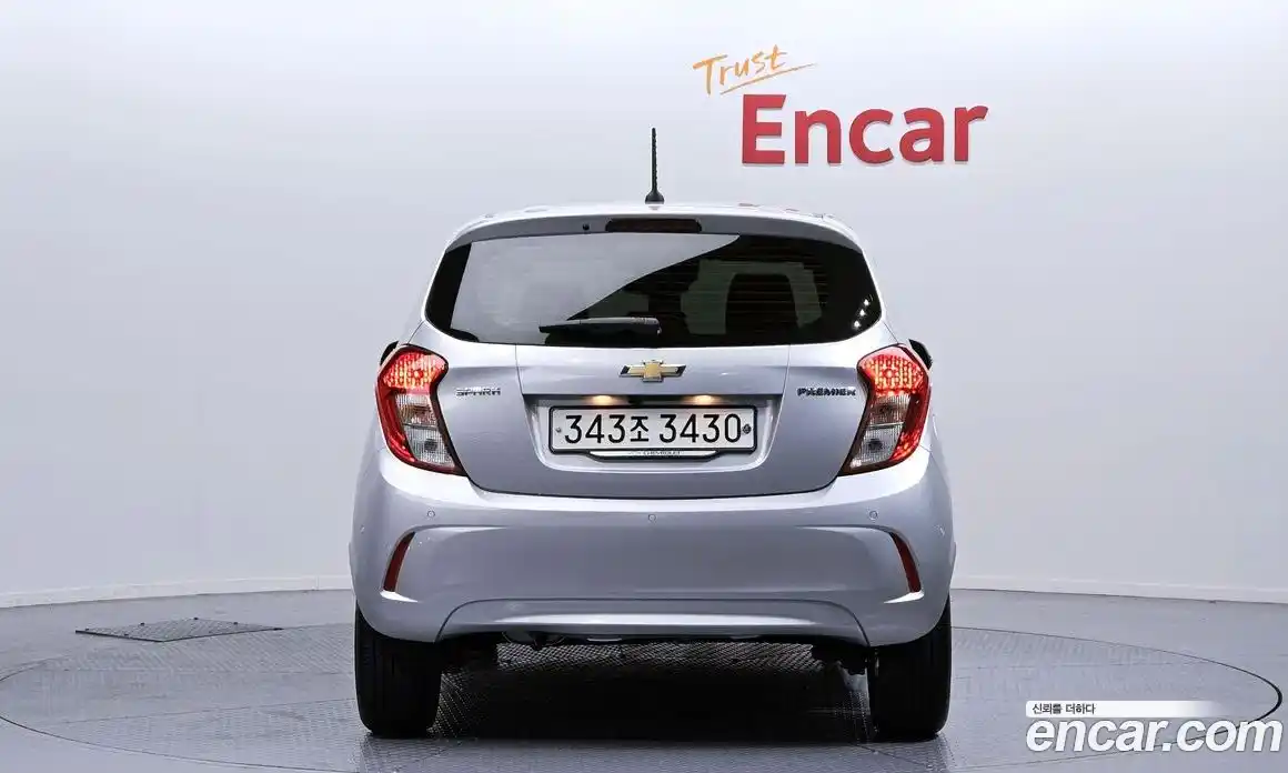 Chevrolet Spark 2019 1.0 Автомат в Москве № 314107, фото 10