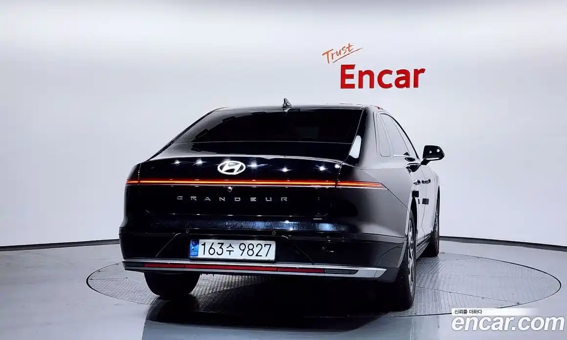 Hyundai Grandeur 2025 3.5 Автомат в Москве № 320079, фото 3