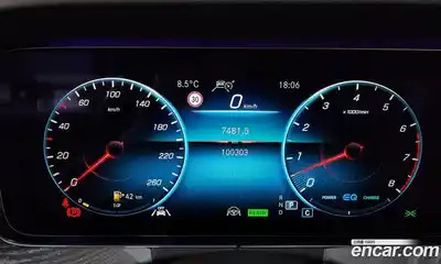 Mercedes-Benz CLS-Class 2021 3.0 Автомат в Москве № 325163, миниатюра 2