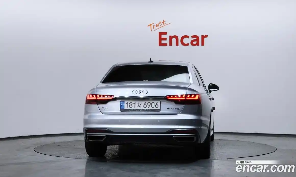 Audi A4 2021 2.0 Автомат в Москве № 325418, фото 2