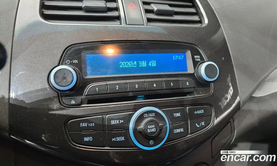 Chevrolet Spark 2014 1.0 Автомат в Москве № 332914, фото 17