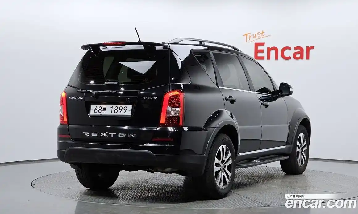 SsangYong Rexton 2014 2.0 Автомат в Москве № 33340, фото 3