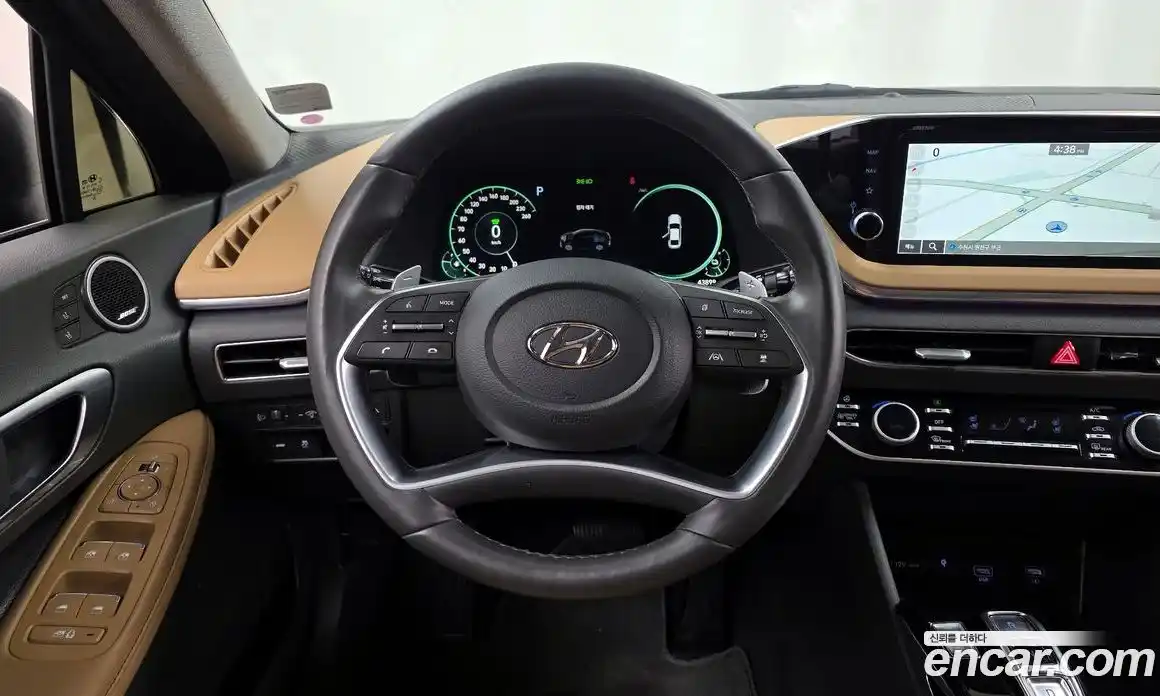 Hyundai Sonata 2023 2.0 Автомат в Москве № 336052, фото 9