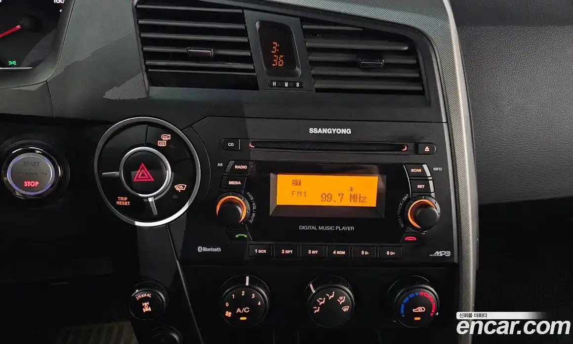 SsangYong Korando 2014 2.0 Автомат в Москве № 33997, фото 12