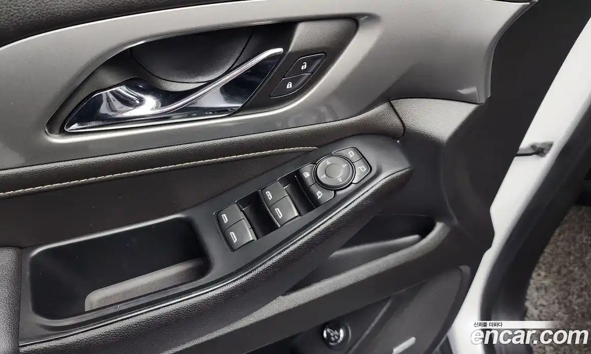 Chevrolet Traverse 2023 3.6 Автомат в Москве № 34853, фото 4