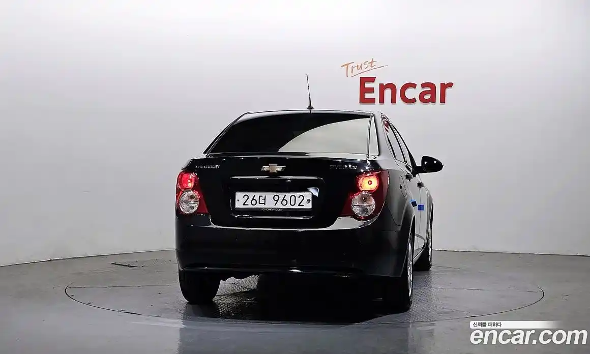 Chevrolet Aveo 2014 1.6 Автомат в Москве № 39878, фото 9