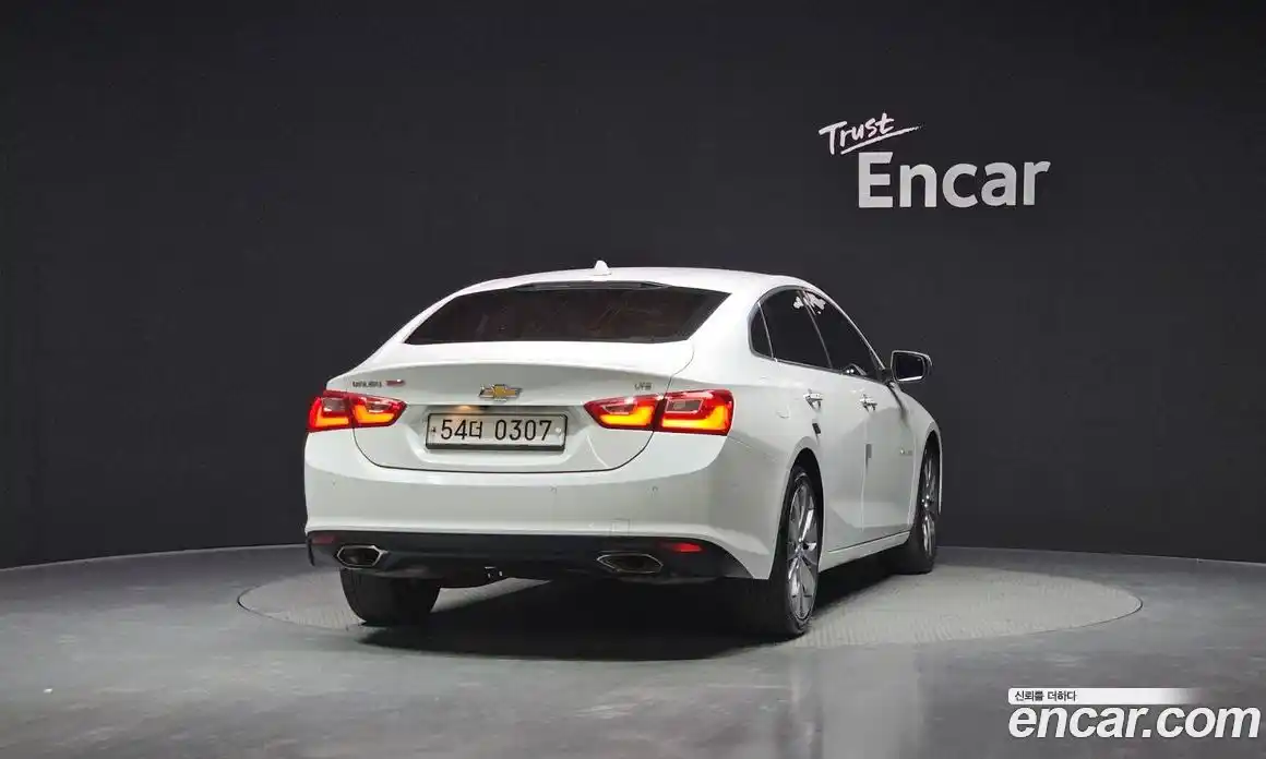 Chevrolet Malibu 2017 2.0 Автомат в Москве № 40228, фото 2