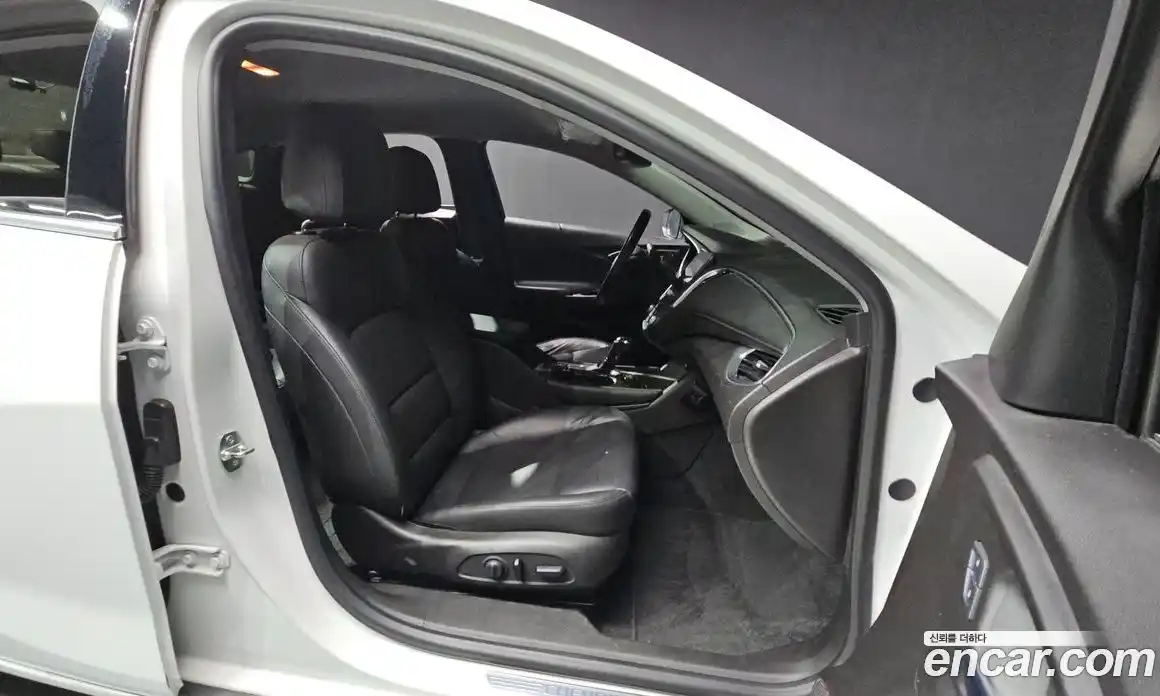 Chevrolet Malibu 2017 2.0 Автомат в Москве № 40228, фото 4