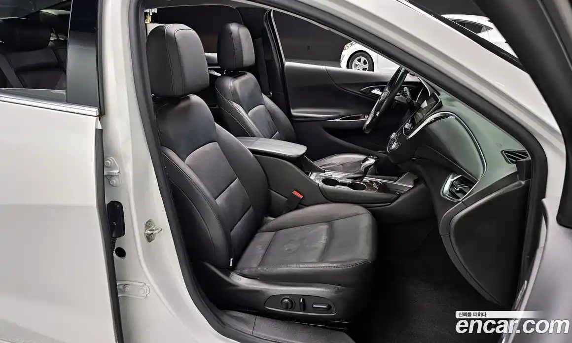 Chevrolet Malibu 2017 2.0 Автомат в Москве № 41871, фото 11