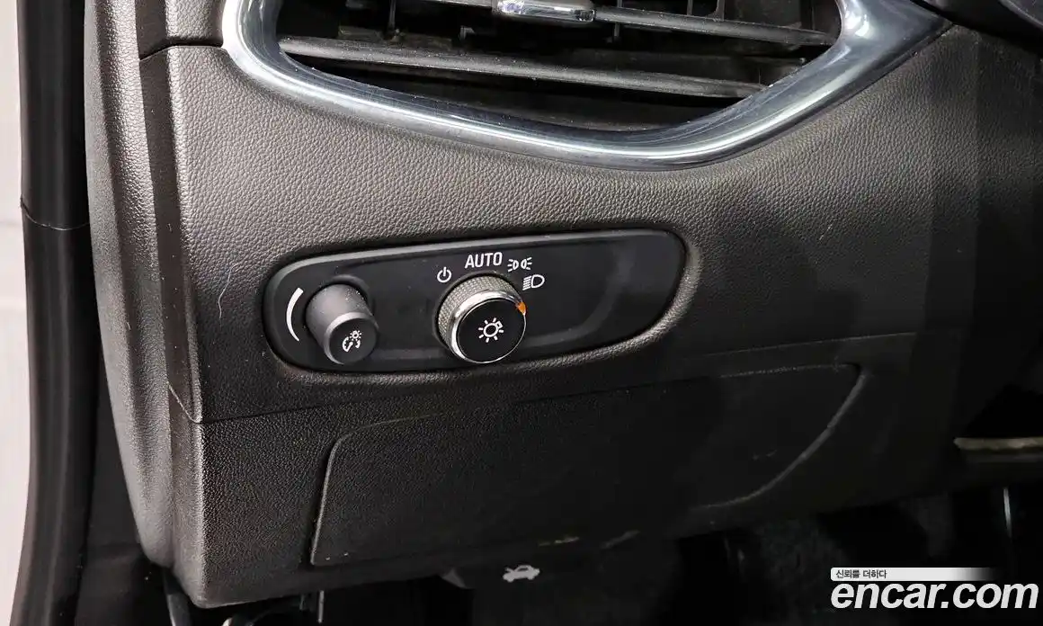 Chevrolet Malibu 2017 2.0 Автомат в Москве № 41871, фото 6