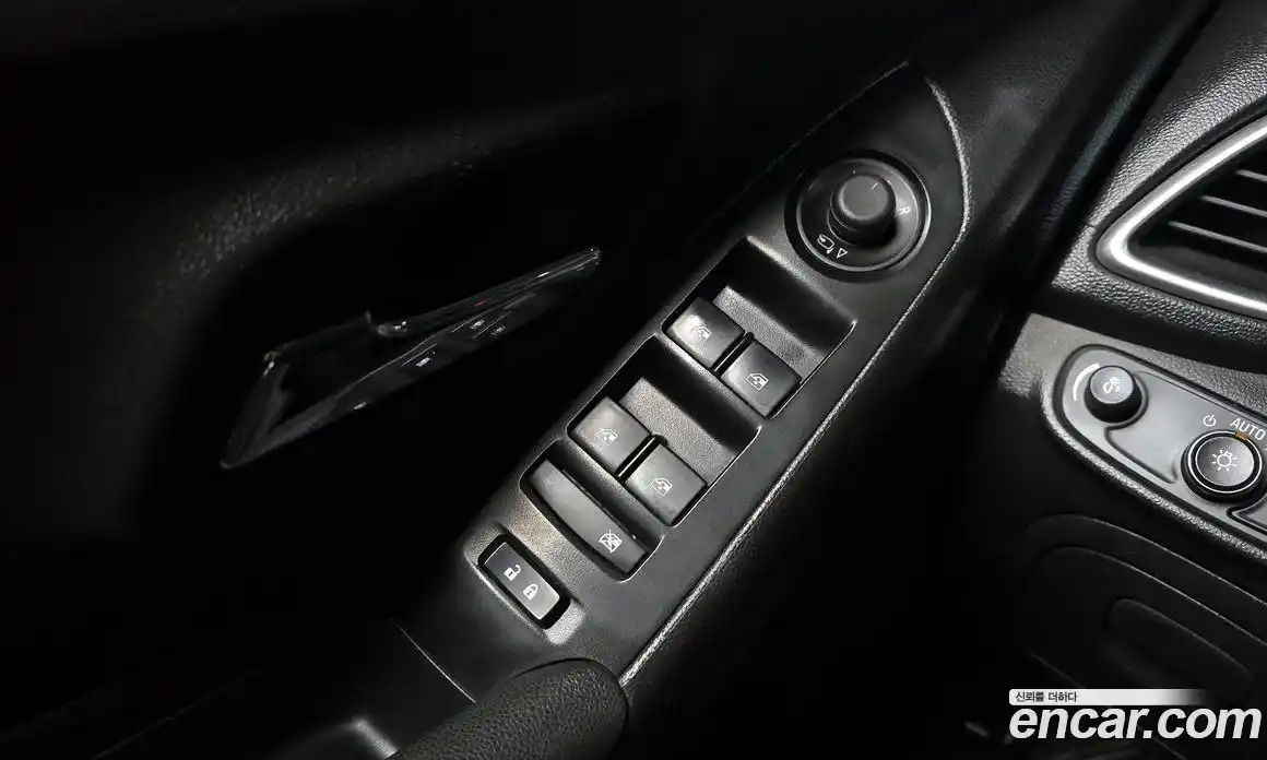 Chevrolet Trax 2020 1.4 Автомат в Москве № 42384, фото 20