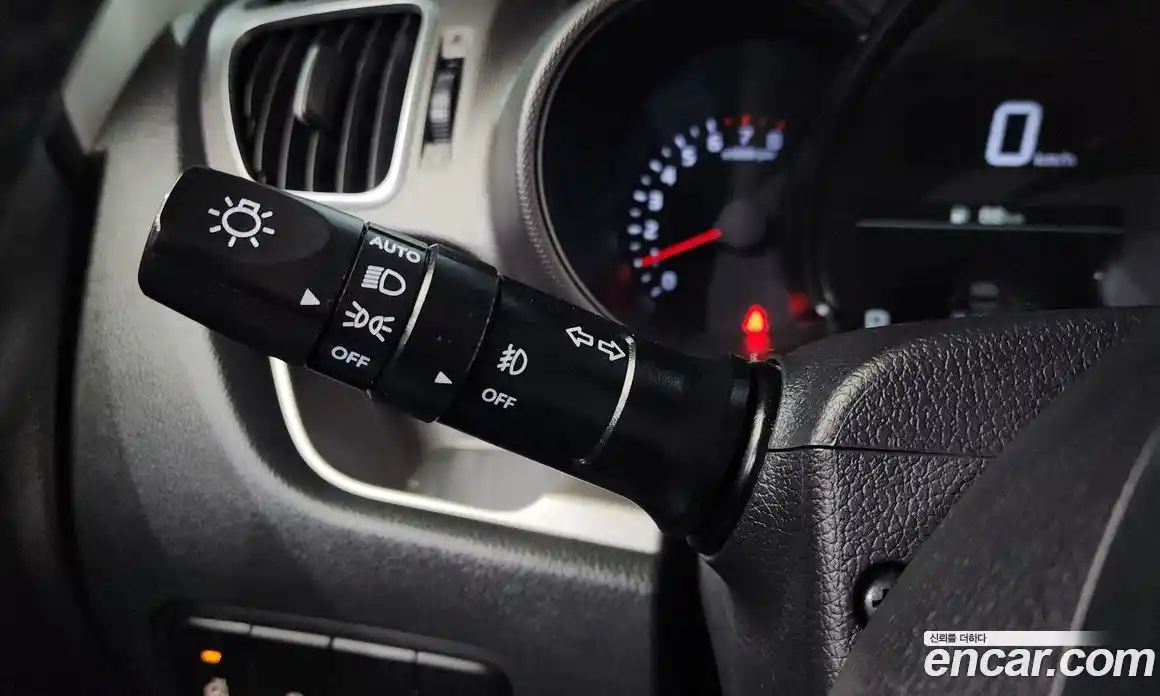 Kia Ray 2022 1.0 Автомат в Москве № 54930, фото 12