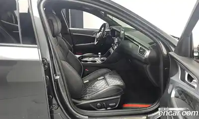 Genesis G70 2018 2.0 Автомат в Москве № 57437, миниатюра 10