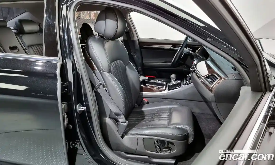 Genesis EQ900 2016 3.8 Автомат в Москве № 57608, фото 3